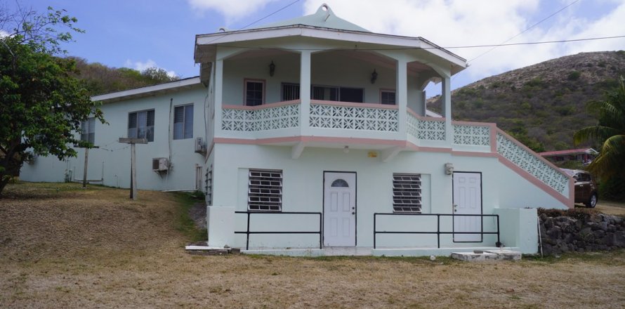 4 bedrooms Villa in Basseterre, Saint Kitts and Nevis No. 61439