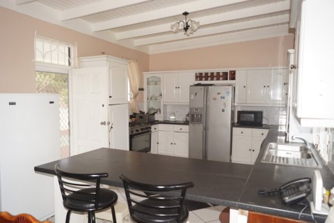 4 bedrooms Villa in Basseterre, Saint Kitts and Nevis No. 61439 10