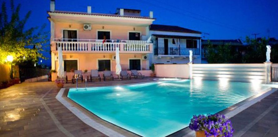 400m² Hotel in Corfu, Greece No. 60473