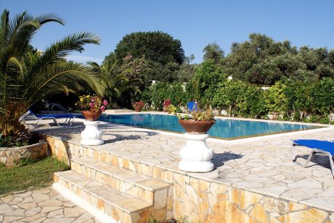 250m² Villa en Corfu, Greece No. 60478 17