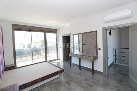 4+1 Villa in Belek, Turkey No. 11033 21