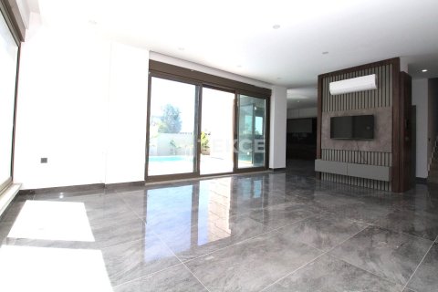 4+1 Villa in Belek, Turkey No. 11033 15