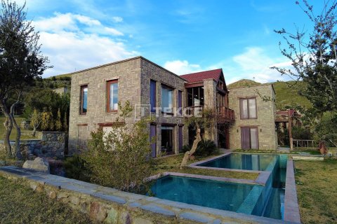 5+1 Villa in Bodrum, Turkey No. 11063 7