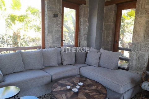 5+1 Villa in Bodrum, Turkey No. 11063 16