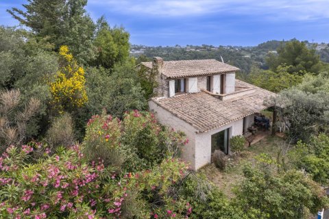 4 bedrooms Villa in Vence, France No. 67395 2