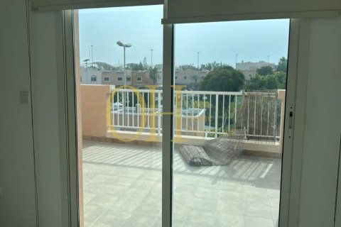 3 dormitorios Townhouse en Al Reef, UAE No. 42332 5