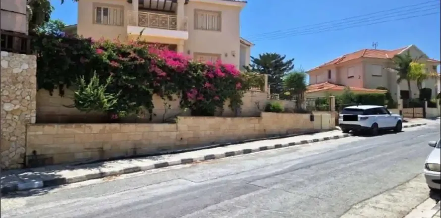 5 dormitorios House en Agios Tychonas, Cyprus No. 39802