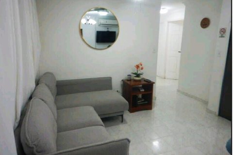 3 bedrooms Apartment in Panama City, Panama No. 76138 2