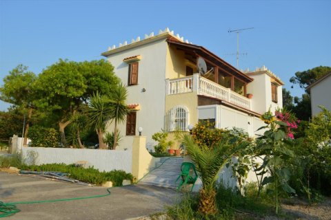 4 bedrooms Villa in Rhodes, Greece No. 50036 1