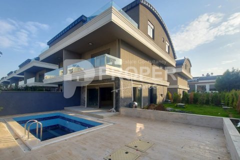 6 rooms Villa in Konyaalti, Turkey No. 21067 26