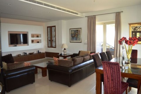 5 dormitorios Villa en Kato Drys, Cyprus No. 37063 3