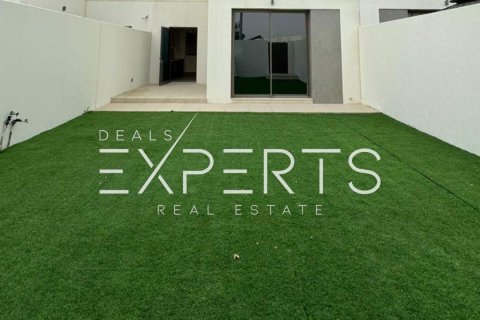 2 bedrooms Townhouse on the Yas Acres, UAE No. 23557 22