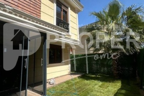 5 rooms Villa à Antalya, Turkey No. 12652 1