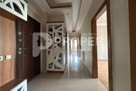 4 rooms Appartement à Konyaalti, Turkey No. 13027 3