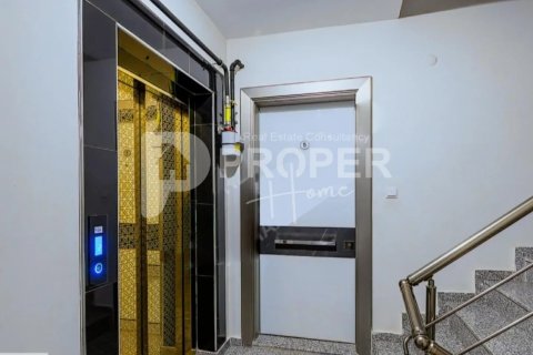 4 rooms Appartement à Konyaalti, Turkey No. 12648 11