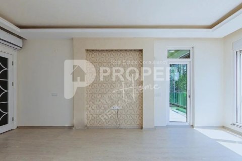 4 rooms Apartment in Konyaalti, Turkey No. 12648 18