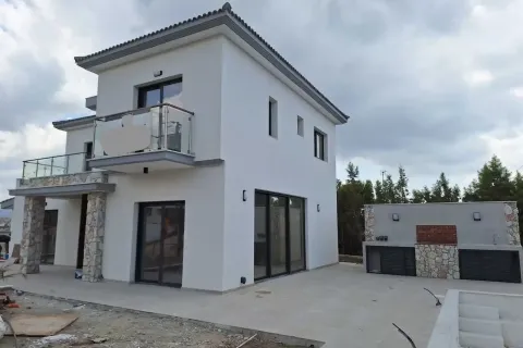 3 bedrooms House in Pyrgos, Cyprus No. 30187 1