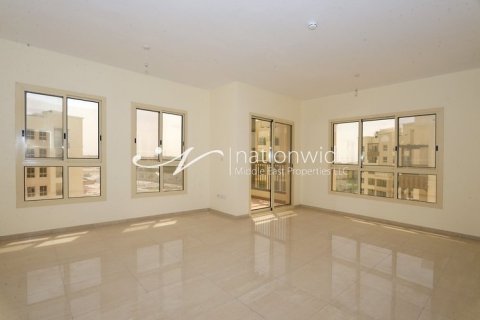 3 dormitorios Apartment en Baniyas, UAE No. 3358 4