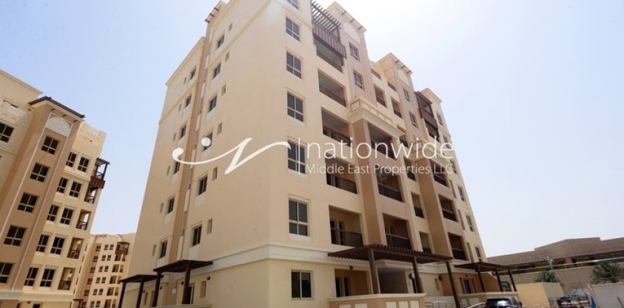 3 dormitorios Apartment en Baniyas, UAE No. 3358