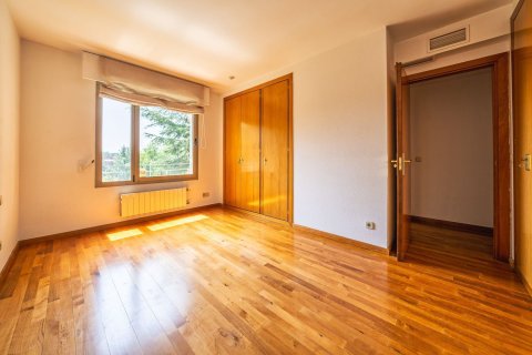 2 dormitorios Apartment en Madrid, Spain No. 26209 7