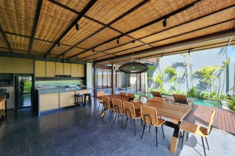 5 dormitorios Villa en Canggu, Indonesia No. 22677 6