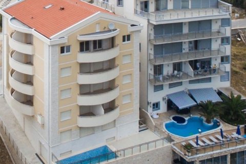 1 chambre Appartement à Budva, Montenegro No. 66780 6