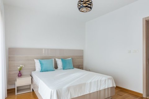 2 chambres Appartement à Budva, Montenegro No. 66779 22