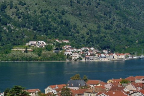 1087m² Land en Kotor, Montenegro No. 66781 9