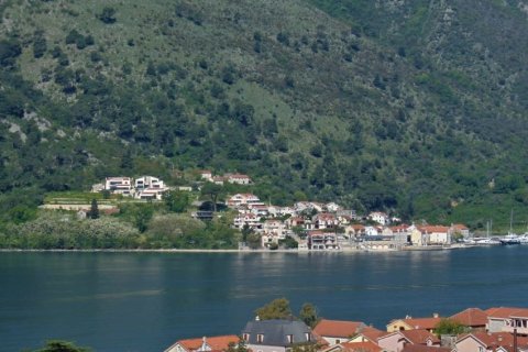 1087m² Land à Kotor, Montenegro No. 66781 17