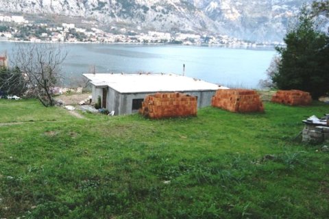 1087m² Land en Kotor, Montenegro No. 66781 2