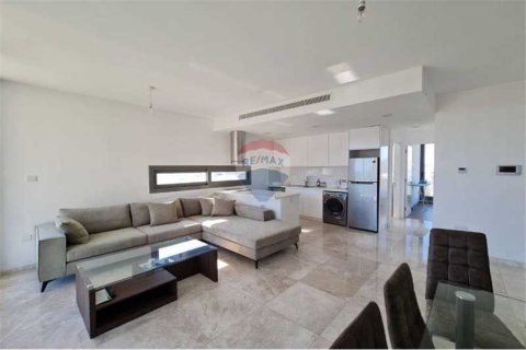 3 bedrooms Penthouse in Limassol, Cyprus No. 71696 4