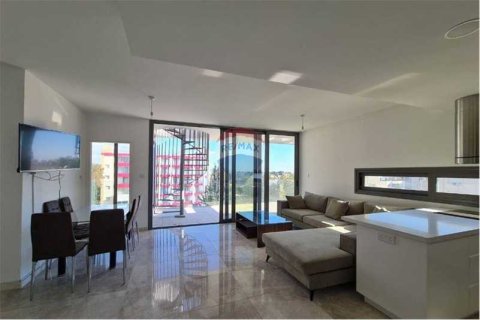 3 bedrooms Penthouse in Limassol, Cyprus No. 71696 3