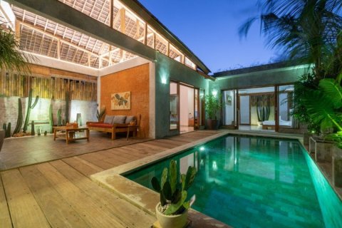 2 bedrooms Villa in Jimbaran, Indonesia No. 22766 1