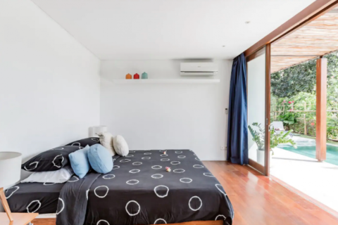 2 bedrooms Villa in Canggu, Indonesia No. 22711 4