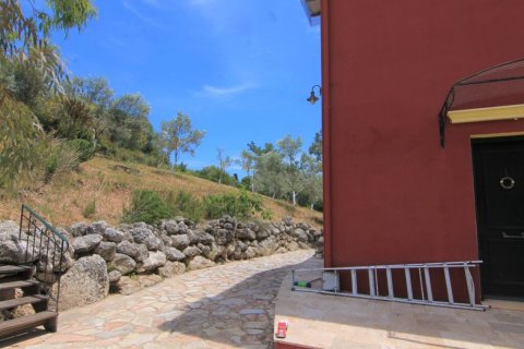 180m² Villa en Corfu, Greece No. 51592 4