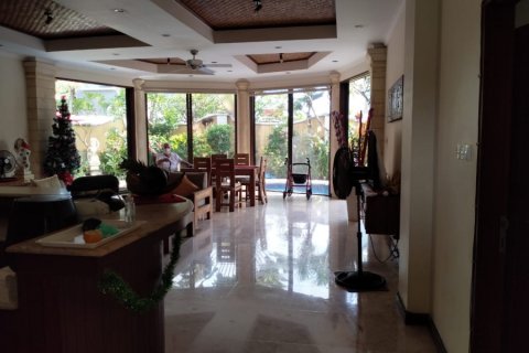 4 bedrooms Villa in Blahbatuh, Indonesia No. 22705 12