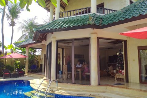 4 bedrooms Villa in Blahbatuh, Indonesia No. 22705 5