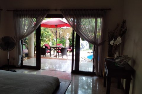 4 bedrooms Villa in Blahbatuh, Indonesia No. 22705 14