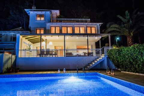 10 bedrooms Villa in Central Macedonia, Greece No. 52522 15