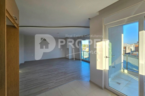 4 rooms Apartment in Kepez, Turkey No. 13083 17