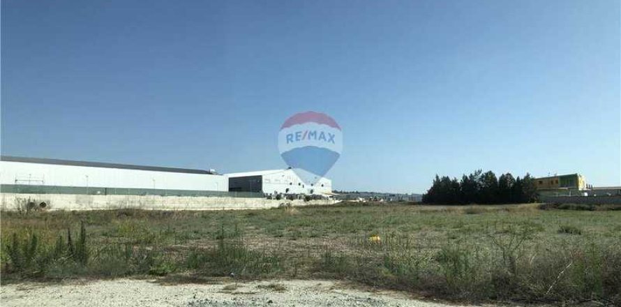 7396m² Land in Aradippou, Cyprus No. 64432