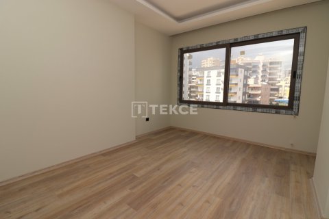 5+1 Apartment in Erdemli, Turkey No. 13347 30