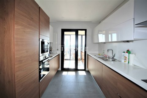 4+1 Apartment en Istanbul, Turkey No. 10905 5