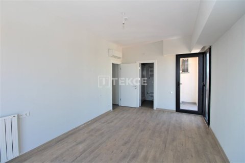 Квартира 4+1 в Стамбул, Турция №10905 9