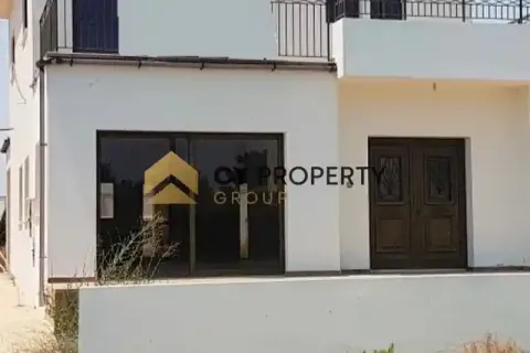 3 dormitorios House en Mazotos, Cyprus No. 31455 1