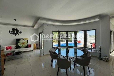 4 dormitorios House en Latsia, Cyprus No. 39958 2