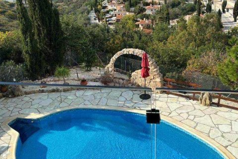 3 bedrooms Villa in Tala, Cyprus No. 44429 4