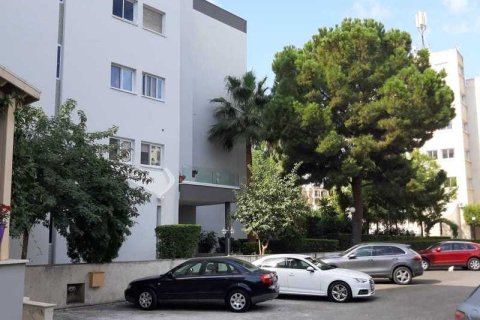 5 dormitorios Apartment en Germasogeia, Cyprus No. 40745 2