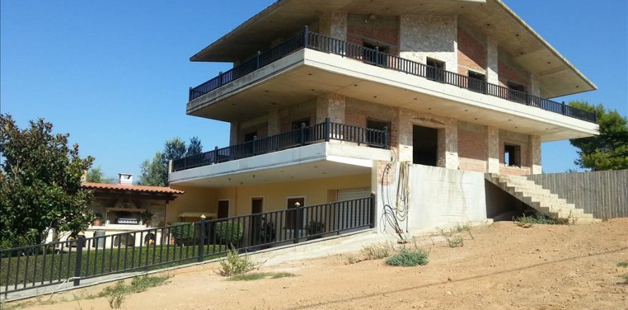 8 dormitorios Villa en Koropi, Greece No. 59406