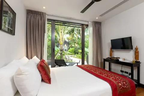 4 bedrooms Villa in Phuket, Thailand No. 3136 8